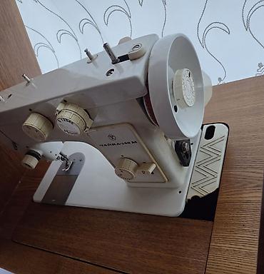 vakum aparati satisi: Tikiş maşını Chayka, İşlənmiş,Elektromexaniki, 2 saplı Ünvandan götürmə — 4