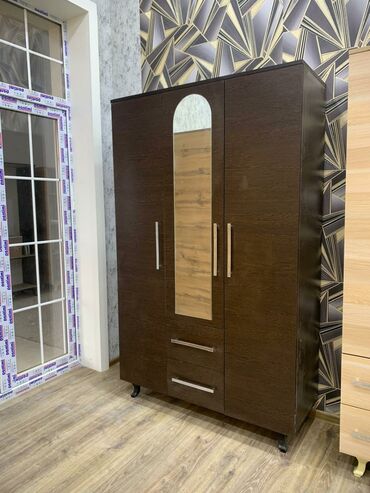 Dolablar: Yeni, Açılan, 3 qapılı Düz dolab, Qarderob, paltar dolabı — 5