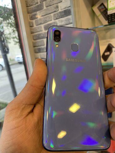 samsung 8 qiymeti: Samsung Galaxy A40, 64 GB, rəng - Göy, Zəmanət, Düyməli, Sensor