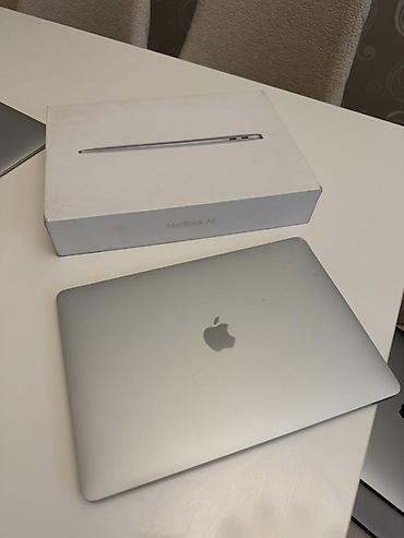 Apple MacBook Air (Space Gray/Gümüş ton) noutbuku Xüsusiyyətlər: - lalafo.az -da Apple MacBook Air (Space Gray/Gümüş ton) noutbuku Xüsusiyyətlər: -