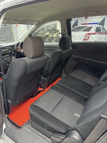 Toyota: Toyota WISH: 2003 г., 1.8 л, Автомат, Бензин, Минивэн — 9