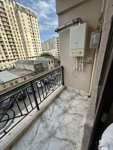 Yeni tikili: 28 May, 2 otaqlı, Yeni tikili, m. 28 may, 50 kv. m — 3