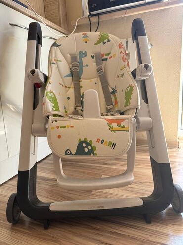 peg prego: Стульчик для кормления, Б/у, Peg perego, Металл, Трансформер, цвет - Белый, Самовывоз