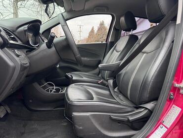 Chevrolet: Chevrolet Spark: 2019 г., 1 л, Вариатор, Бензин, Хэтчбэк — 6
