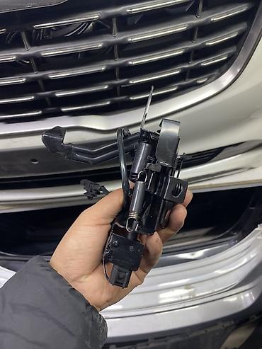 зомок: Замок капота в сборе (Latch Assy – Hood) для Hyundai Kona. - — 2