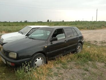стекло на фару гольф 3: Volkswagen Golf: 1993 г., 1.6 л, Механика, Бензин, Седан