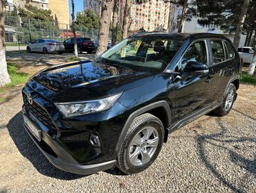 Toyota: 2023 cü il Dekabr buraxilişdi.2024cü il Toyota servisden alinib. Rəsmi — 3