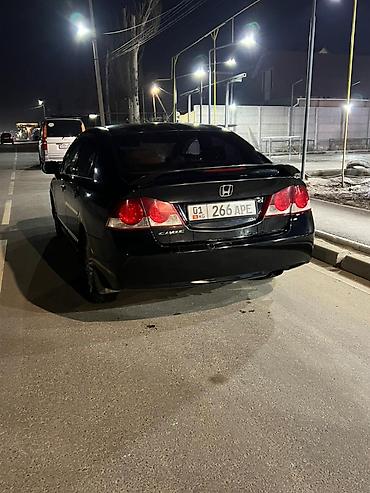 Honda: Honda Civic: 2006 г., 1.8 л, Автомат, Бензин, Седан — 2