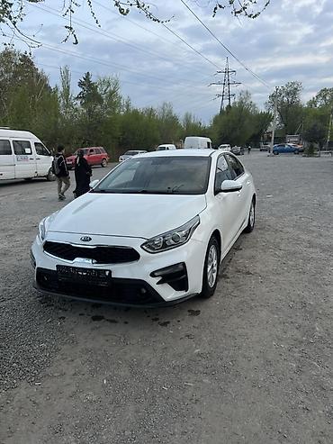 jeely coolray: Kia K3: 2018 г., Вариатор, Бензин, Седан — 1