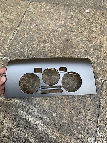 vaz 31 10: Nissan tiida üçün ön konsol trim və panel hissələri paketi. Üstən — 1