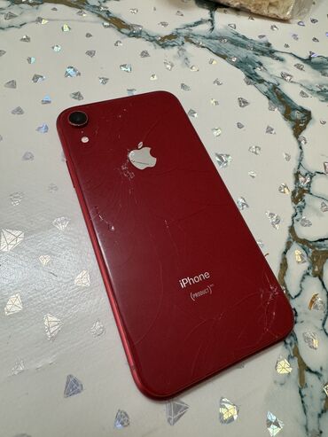 айфон 6c: IPhone Xr, Б/у, 64 ГБ, Красный, Зарядное устройство, 79 %