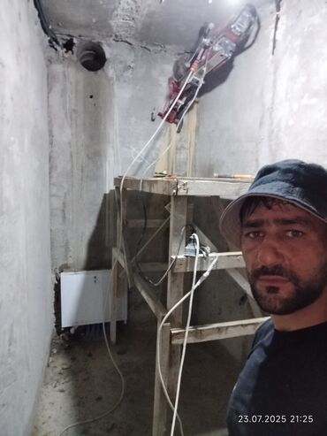 Plitə işləri: Səssiz tozsuz səliqəli kəsim. Beton katlavan monolit kubik