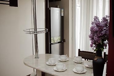 avant park ev satılır: Ünvan: Koroğlu Rəhimov küçəsi, Bakı 35 m² mənzil həm günlük, həm də — 1