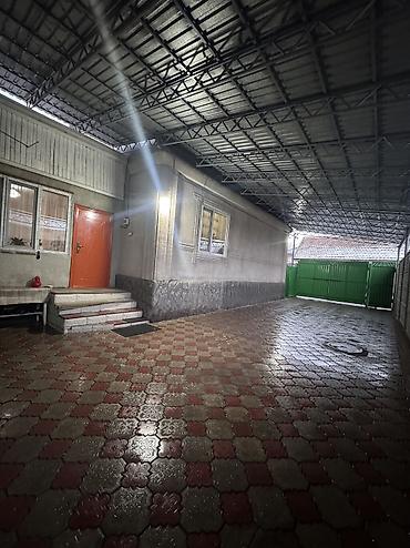 Продажа коттеджей и домов: В селе Беловодское продается добротный дом из 5-ти комнат, кухня — 5