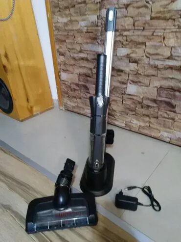 Ručni usisivači: Malo koriscen na lalafo.rs — 1 Ručni usisivači: Malo koriscen — 1