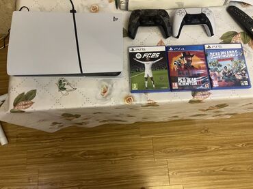 плейстейшон 5: Игровая консоль PlayStation 5 в белом цвете, предлагающая высокую