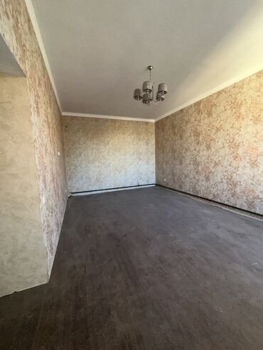 Долгосрочная аренда домов: 420 м², 7 комнат, Балкон застеклен, Забор, огорожен, Парковка — 16