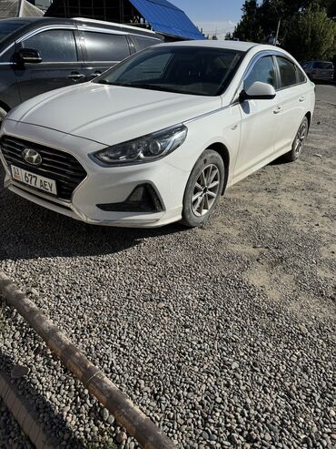 Hyundai: Hyundai Sonata: 2017 г., 2 л, Автомат, Газ, Седан