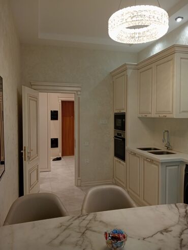 Qonaq otağı dəstləri: Daxili dizayn və mebel paketi – klassik-lüks stil - Geniş qonaq otağı — 8