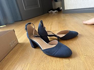 носки: Женские туфли Bata – элегантная классическая модель Бренд: Bata — 5