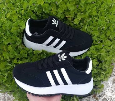 gde kupiti premiata patike: Adidas, 41, color - Black