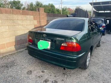 Toyota: Toyota Avensis: 1999 г., 1.6 л, Механика, Бензин, Седан