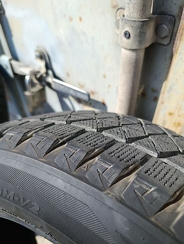 suv: Зимние шины Bridgestone Blizzak - Размер: 235/55 R18 - Индекс — 2