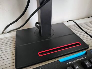 Monitori: Lenovo IPS monitor 27" 2K Prodajem vrhunski monitor Lenovo — 10