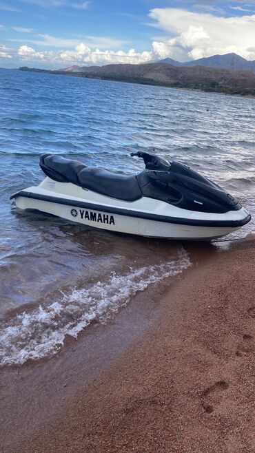 Водный транспорт: Срочно!!!Продаю скутер Yamaha 760 Аппарат рабочий ничего не надо