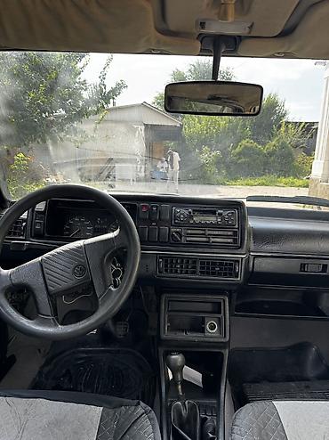леопард машина: Volkswagen Jetta: 1988 г., 1.6 л, Механика, Бензин, Седан — 7