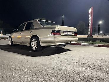 toyota mark 1: Mercedes-Benz W124: 1989 г., 2.2 л, Механика, Бензин, Седан — 4