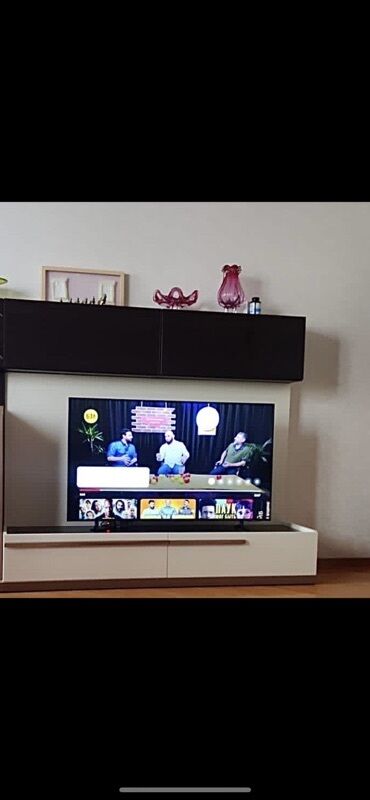 Seyflər: Yeni, Düz TV altlığı, Polkalı, Laminat