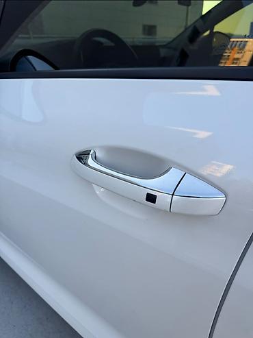 byd 2: Kia K5: 2022 г., 2 л, Автомат, Газ, Лифтбек — 9