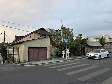 ПРОДАЁТСЯ ДОМ С ЗЕМЕЛЬНЫМ УЧАСТКОМ 📍 Адрес: район Токомбаева / Бакаева