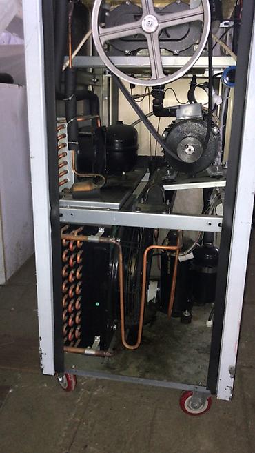 freezer aparat: Ikinci el Bomms dondurma aparatı – 3 kranlı, floor-standing model,2 — 8