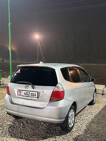 honda fit 2001: Honda Fit: 2003 г., 1.3 л, Автомат, Бензин, Хэтчбэк — 2