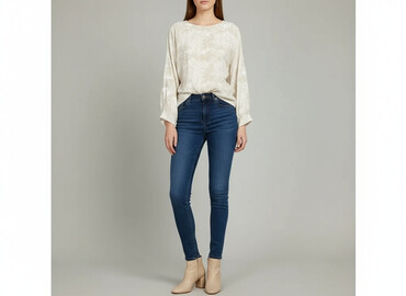 jaka bluzka do garnituru damskiego: Woman Collection, Bluzka damska, rozmiar M