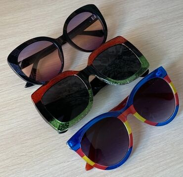 аксессуары для очков: Солнцезащитные очки, стильный дизайнерский аксессуар. Новые, в