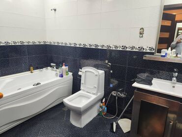 Uzunmüddətli kirayə mənzillər: Neftçilər metrosundan çox yaxın piyada məsafədə,Star İdman — 11