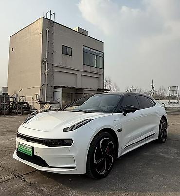 Zeekr: Zeekr 001: | 2022 г. Кроссовер — 1