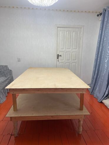Другие услуги: Аренда столов Арендага кыргыз стол стул беребиз Стол Стулья Столы в — 1
