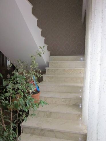 Həyət evləri və villaların satışı: 15 otaq, 650 kv. m, Yeni təmirli — 17