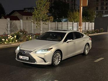 Lexus: Lexus ES: 2019 г., 2.5 л, Вариатор, Гибрид, Седан — 1