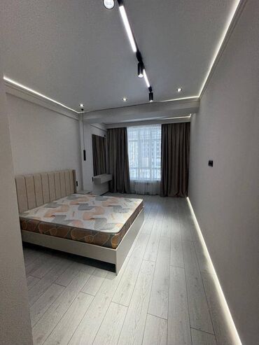 флоренция: 3 комнаты, 100 м², Элитка, 2 этаж, Дизайнерский ремонт