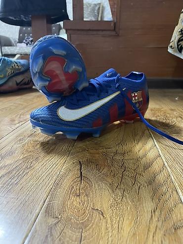 штанга лежак: Футбольные бутсы Nike, расцветка в стиле FC Barcelona. 40 размер - — 4