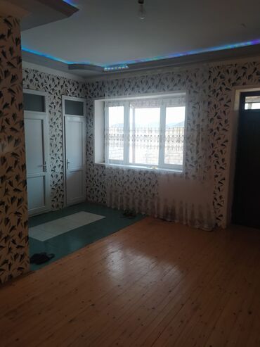 Həyət evləri və villaların satışı: 4 otaqlı, 120 kv. m, Kredit yoxdur, Orta təmir -da lalafo.az — 10 Həyət evləri və villaların satışı: 4 otaqlı, 120 kv. m, Kredit yoxdur, Orta təmir — 10