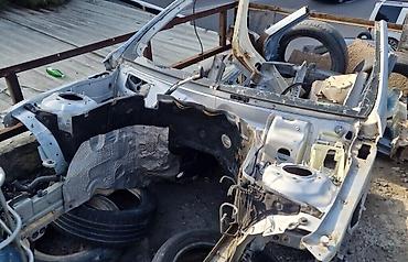 автомат: "Mercedes-Benz W212" ön bakavin hissəsi Mercedes benz W212 ön bakavin — 4