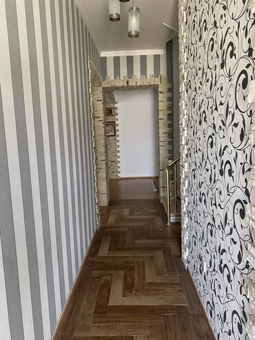 Günlük kirayə evlər: 250 kv. m, 7 otaqlı, Kanalizasiya, Qaz, Su — 14