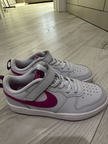 Детская обувь: Новые Детские кроссовки Nike Court Borough Low 2 (GS/PS) - Размер