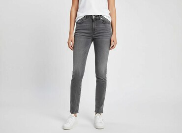 mohito spodnie jeansy: Zara, Jeansy damskie, rozmiar S